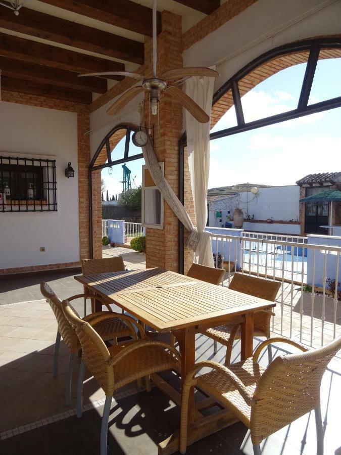 Finca Las Eras Herencia Екстериор снимка